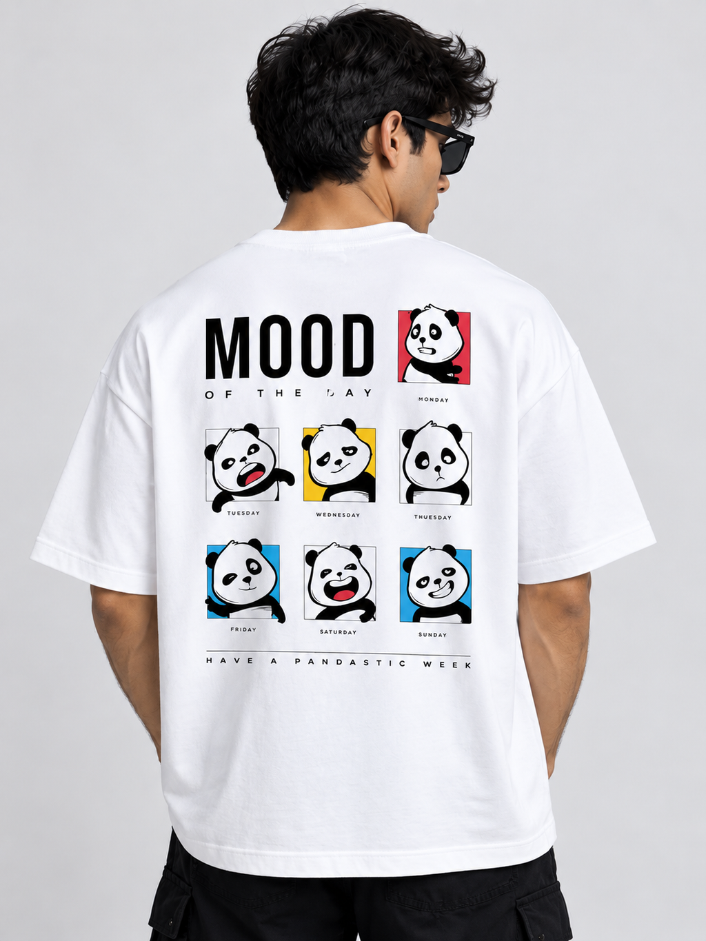 Lapetus Mood of the Day Panda Oversized White T-Shirt – Unisex Streetwear