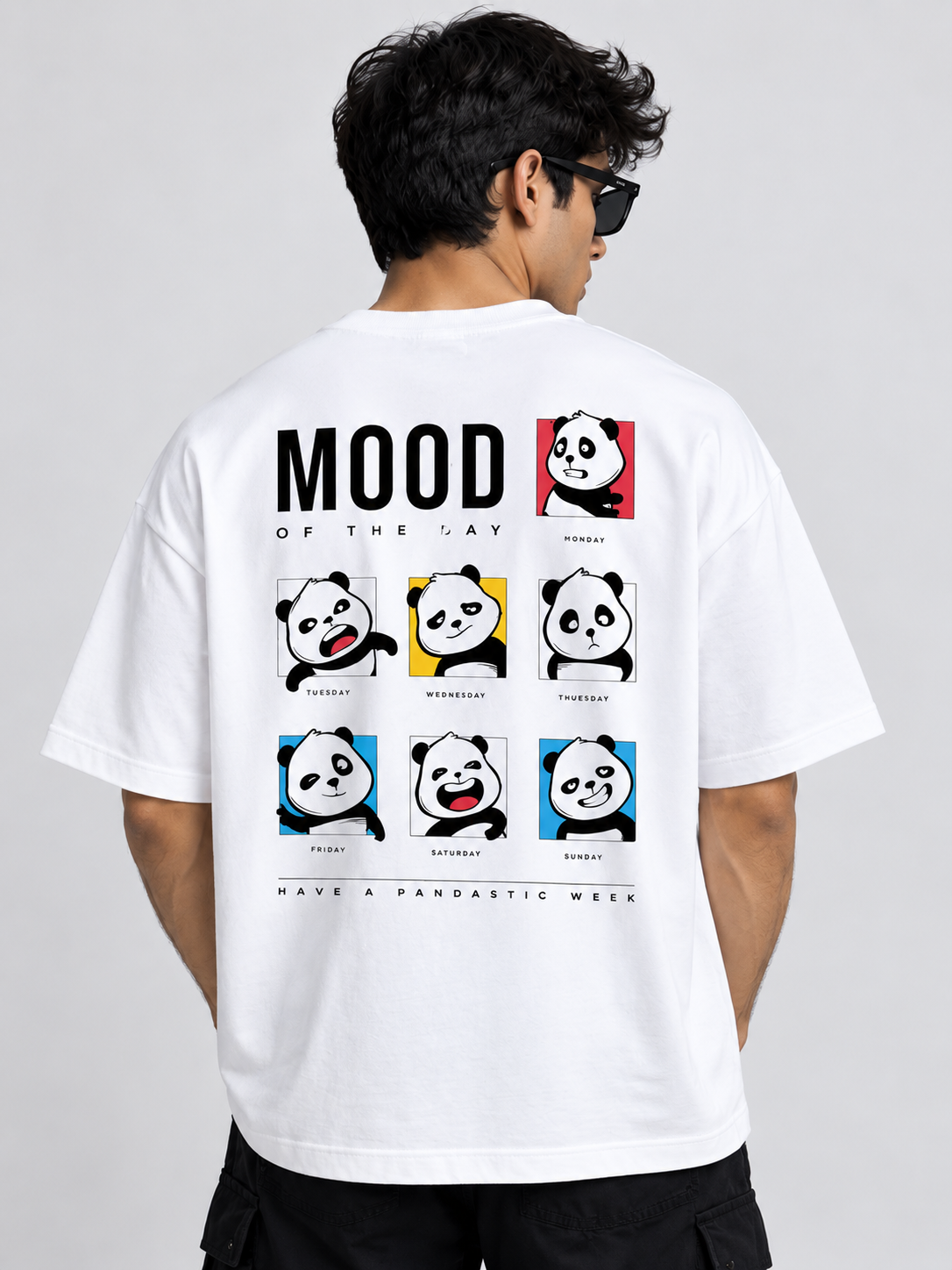 Lapetus Mood of the Day Panda Oversized White T-Shirt – Unisex Streetwear