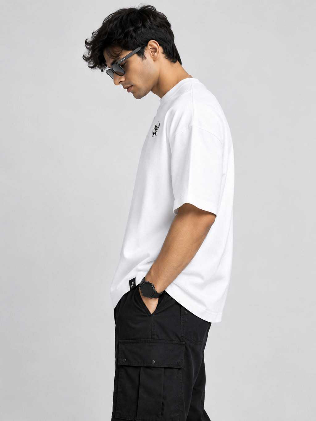 Lapetus Mood of the Day Panda Oversized White T-Shirt – Unisex Streetwear
