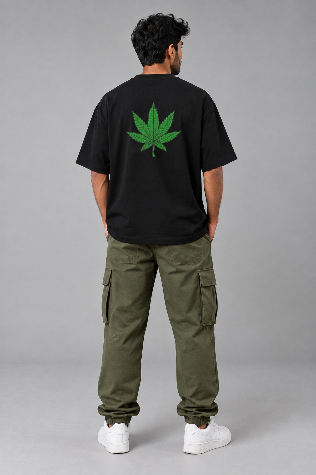 Lapetus Leaf Oversized Black T-Shirt – Unisex Streetwear